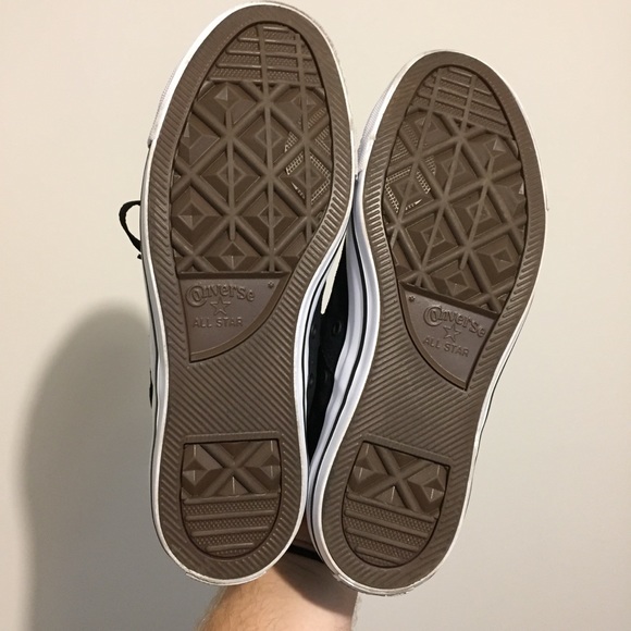 Converse Allstars NWOT - Picture 5 of 8